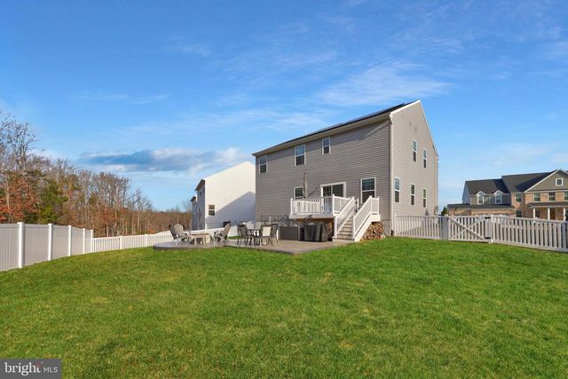 5010 BIRCH LEAF CIR, Fredericksburg, VA 22407