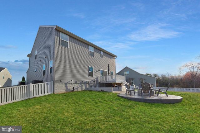 5010 BIRCH LEAF CIR, Fredericksburg, VA 22407