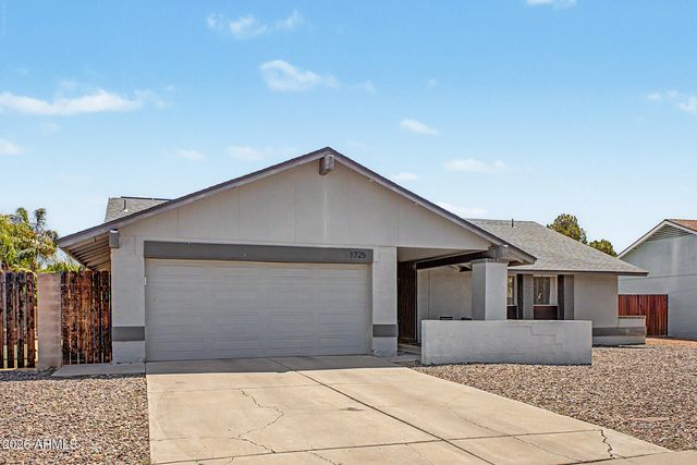 1725 W ANGEL FIRE Terrace, Phoenix, AZ 85027