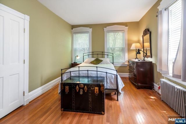 140 Prospect Street, Leonia, NJ 07605