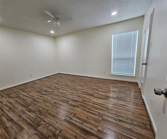 12816 Midway Road 1067, Dallas, TX 75244