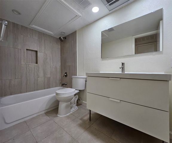 12816 Midway Road 1067, Dallas, TX 75244