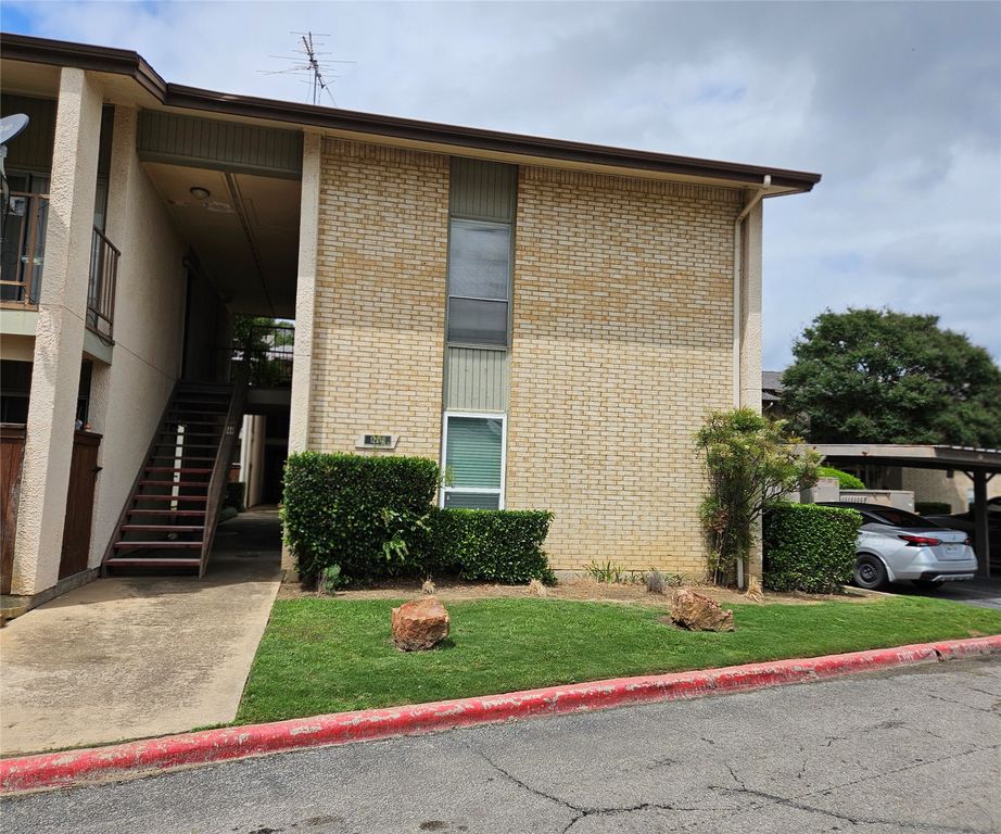 12816 Midway Road 1067, Dallas, TX 75244