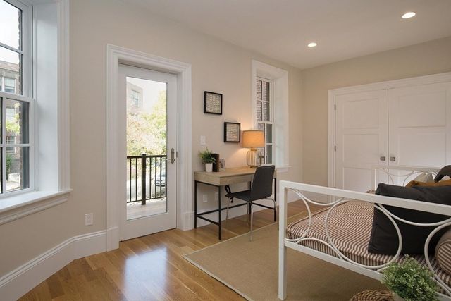 1248 Beacon St 2, Brookline, MA 02446