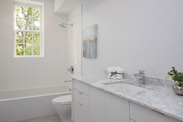 1248 Beacon St 2, Brookline, MA 02446
