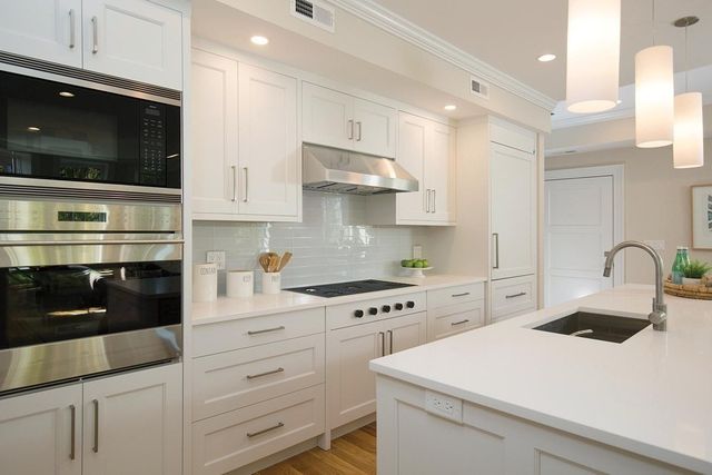1248 Beacon St 2, Brookline, MA 02446