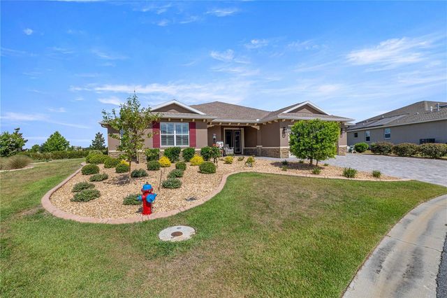 8477 SW 93RD CIRCLE, Ocala, FL 34481