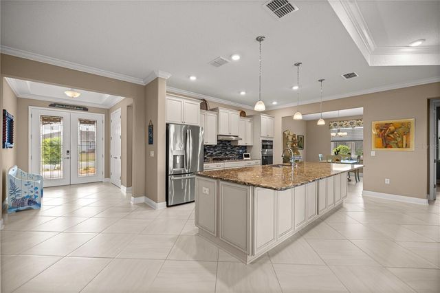 8477 SW 93RD CIRCLE, Ocala, FL 34481