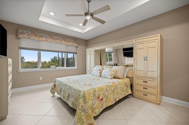 8477 SW 93RD CIRCLE, Ocala, FL 34481