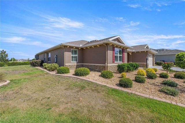 8477 SW 93RD CIRCLE, Ocala, FL 34481