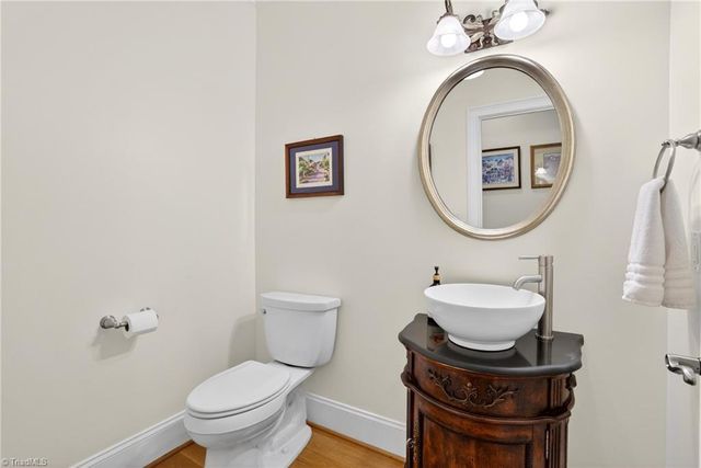 4127 Flagstick Court, Jamestown, NC 27282