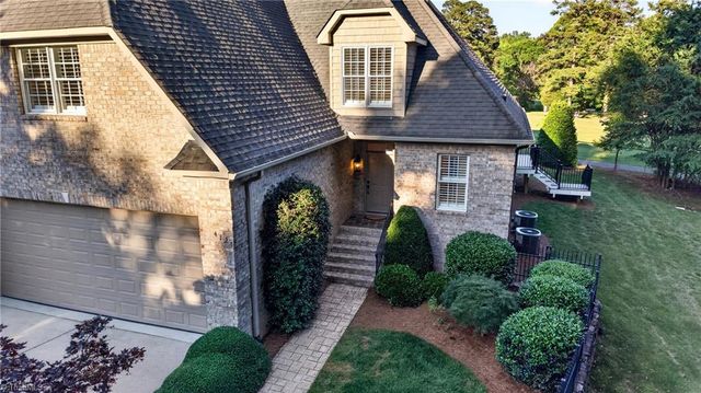 4127 Flagstick Court, Jamestown, NC 27282