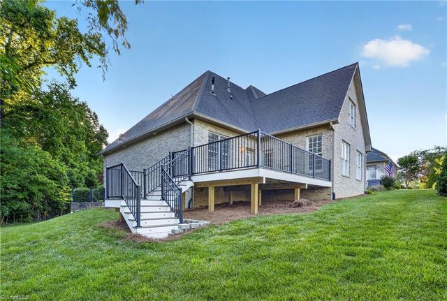 4127 Flagstick Court, Jamestown, NC 27282