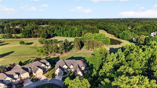 4127 Flagstick Court, Jamestown, NC 27282