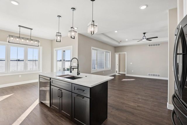 248 Falcon Court, Sauk City, WI 53583