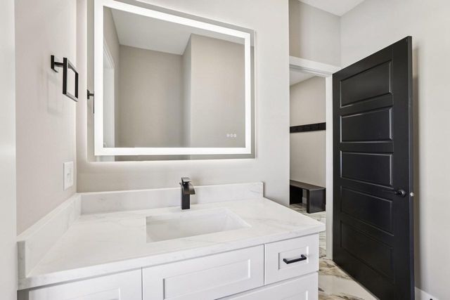 248 Falcon Court, Sauk City, WI 53583