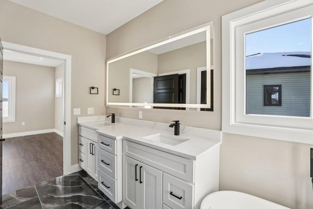 248 Falcon Court, Sauk City, WI 53583