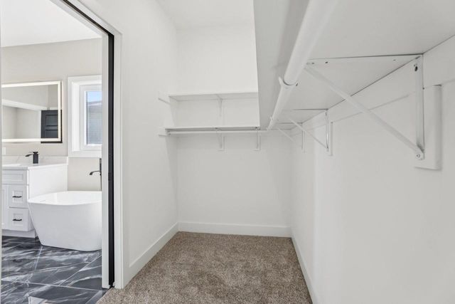 248 Falcon Court, Sauk City, WI 53583