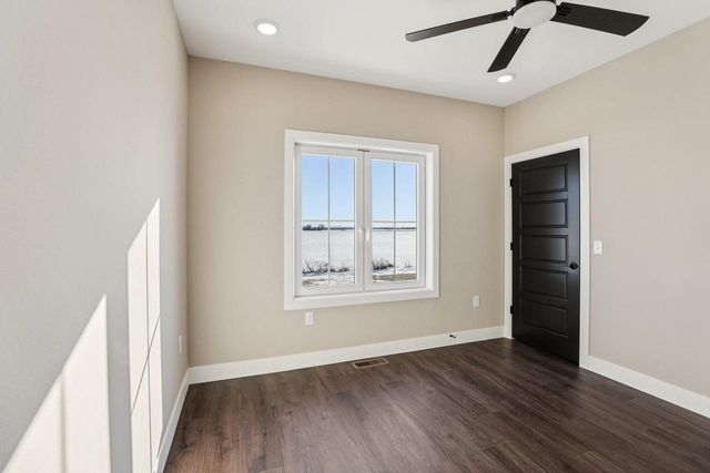 248 Falcon Court, Sauk City, WI 53583