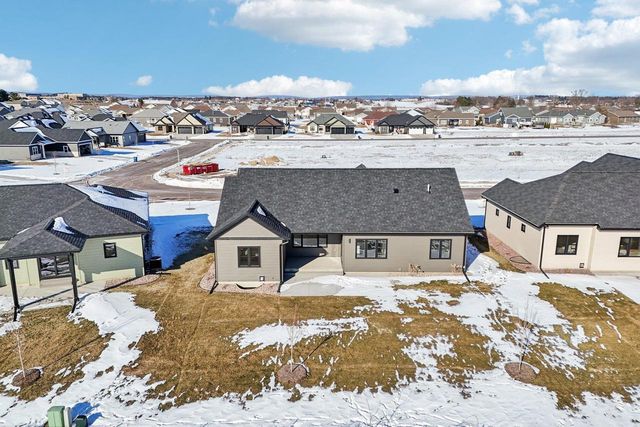 248 Falcon Court, Sauk City, WI 53583