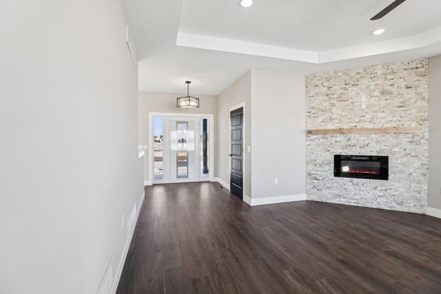 248 Falcon Court, Sauk City, WI 53583