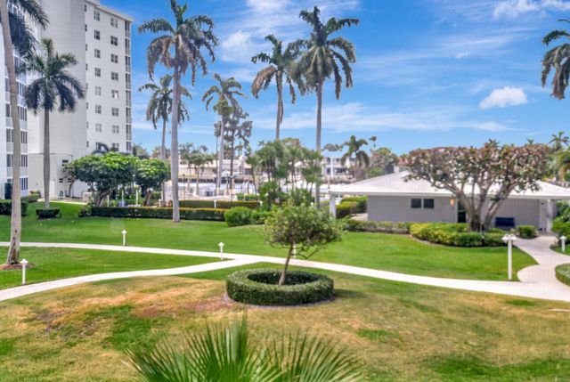 3224 S Ocean Boulevard 214, Highland Beach, FL 33487