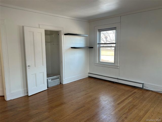 126 Deer Park Avenue 3, Babylon, NY 11702