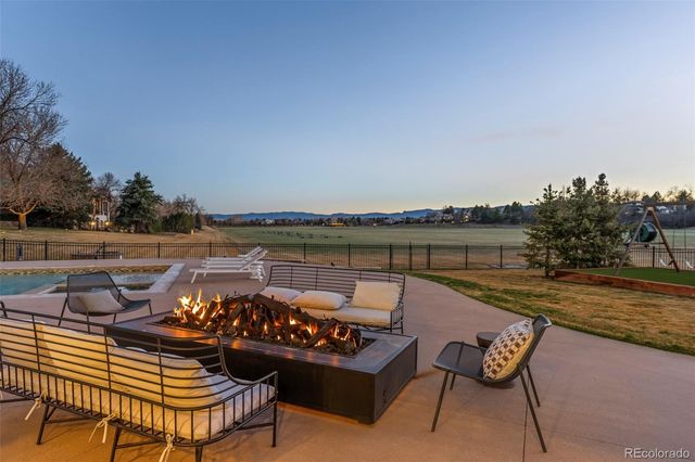 6930 S Polo Ridge Drive, Littleton, CO 80128