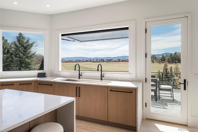 6930 S Polo Ridge Drive, Littleton, CO 80128