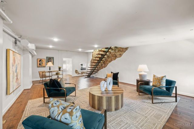 1203 Vine Street, Cincinnati, OH 45202