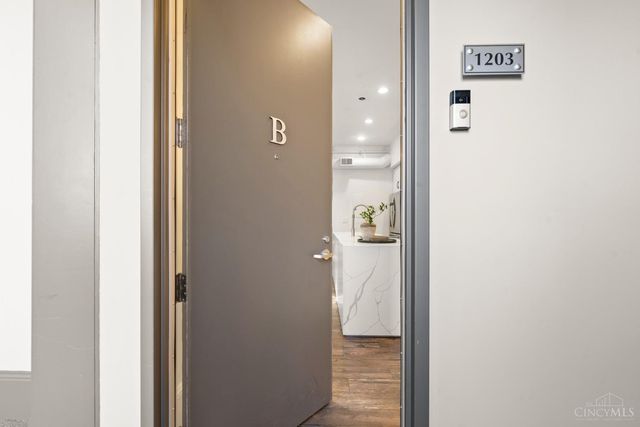 1203 Vine Street, Cincinnati, OH 45202