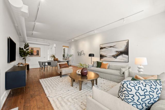 1203 Vine Street, Cincinnati, OH 45202