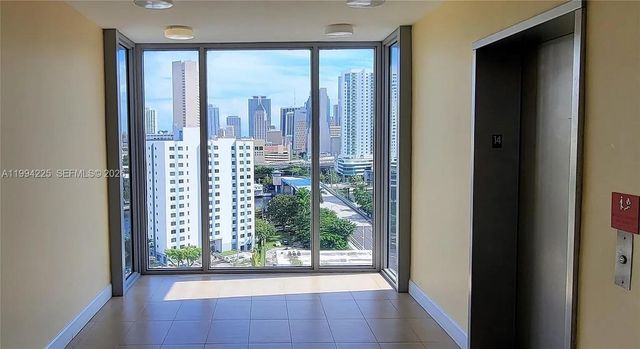 36 NW 6th Ave 805, Miami, FL 33128