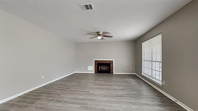 3322 Whispering Way Drive, Richmond, TX 77406