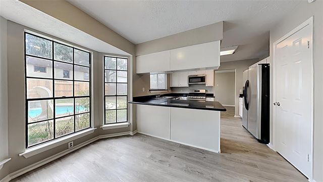 3322 Whispering Way Drive, Richmond, TX 77406