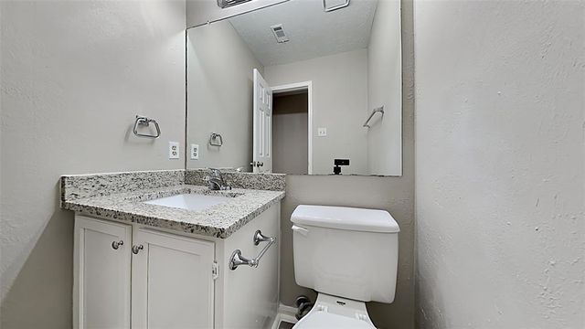 3322 Whispering Way Drive, Richmond, TX 77406