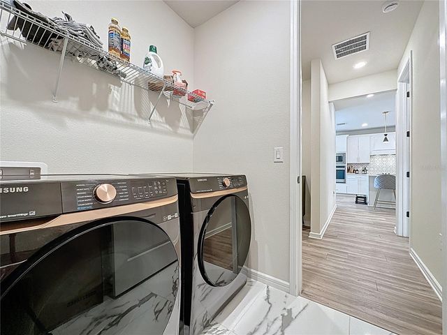 6514 BARNSTORM WAY, St Cloud, FL 34771