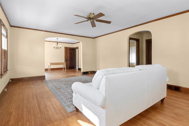 412 Welty Avenue, Rockford, IL 61107