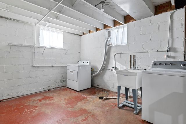 412 Welty Avenue, Rockford, IL 61107