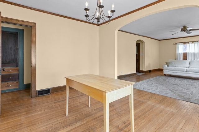 412 Welty Avenue, Rockford, IL 61107