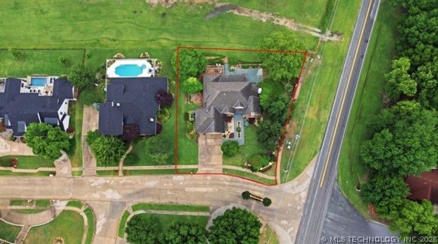 3603 S Orange Circle, Broken Arrow, OK 74011