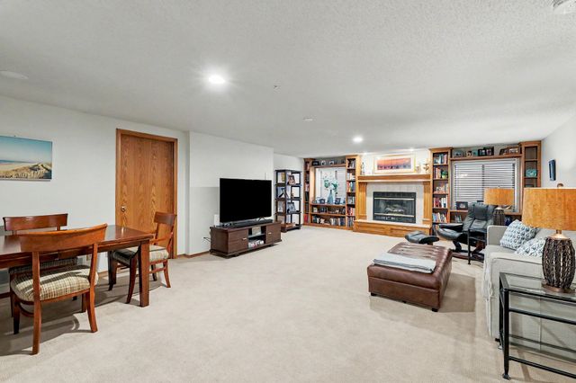 4026 N Sweet Bay St, Wichita, KS 67226