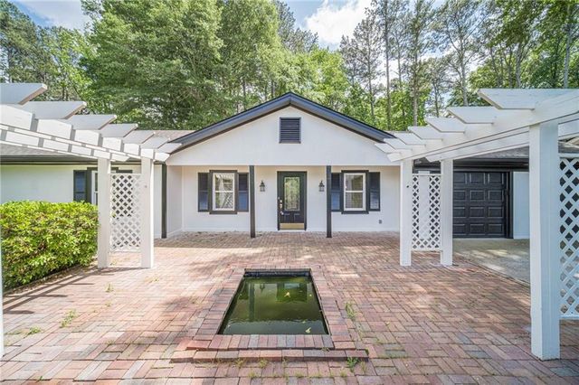 4858 Tarleton Drive SW, Lilburn, GA 30047