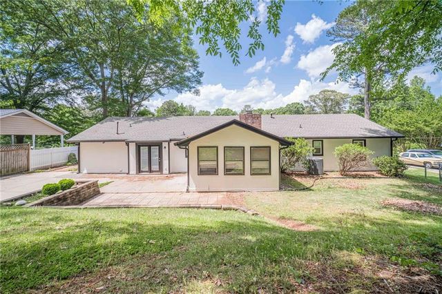 4858 Tarleton Drive SW, Lilburn, GA 30047