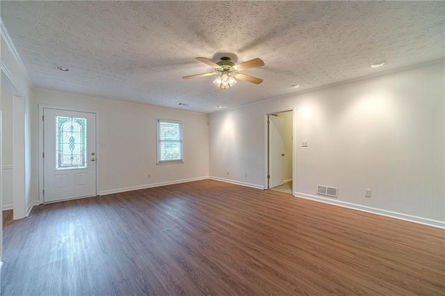 4858 Tarleton Drive SW, Lilburn, GA 30047