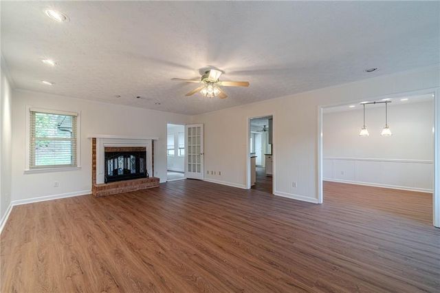 4858 Tarleton Drive SW, Lilburn, GA 30047