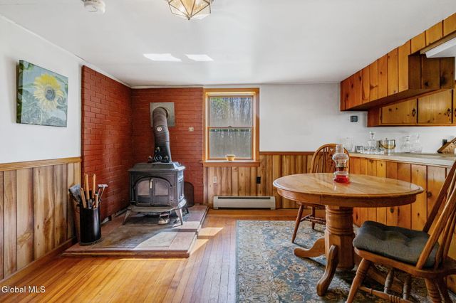 533 New Baltimore Road, New Baltimore, NY 12192