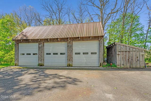 533 New Baltimore Road, New Baltimore, NY 12192