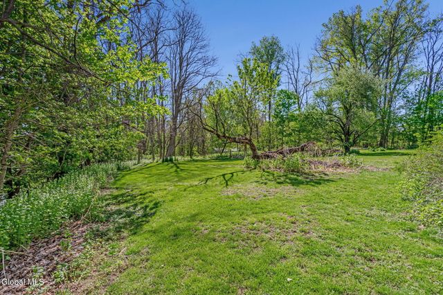 533 New Baltimore Road, New Baltimore, NY 12192