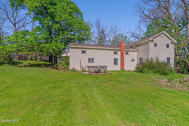 533 New Baltimore Road, New Baltimore, NY 12192